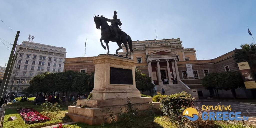 Αθήνα: Τα ιστορικά γλυπτά που ξεχωρίζουν στην πόλη