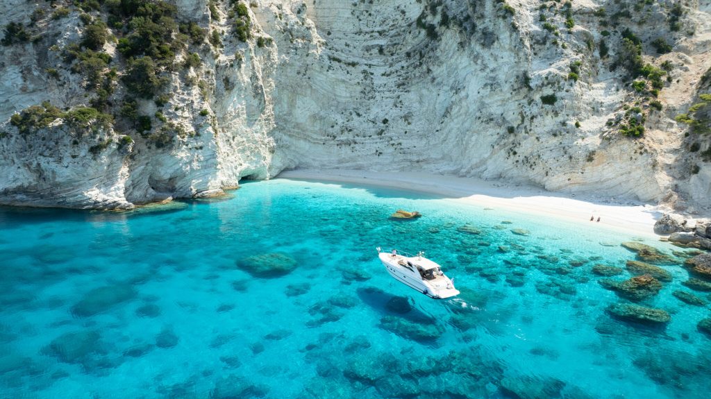 Ιθάκη: Τι Κάνει το Νησί Διαφορετικό & Γιατί Έχει Σταθερή Ζήτηση Όλο τον Χρόνο