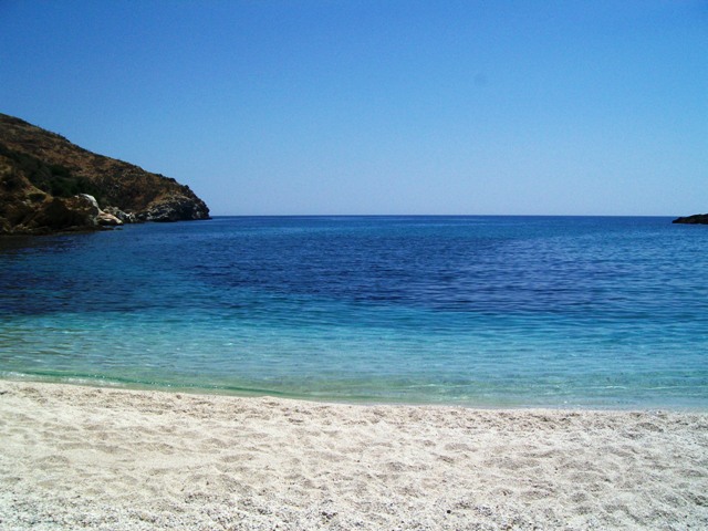 Άγιοι Απόστολοι Πετριές Εύβοια – APARTMENET FOR SALE 110SQM – BUY2GREECE.COM