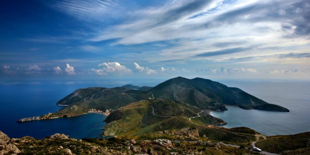 «Δεν χαρίζω κάστανα»: Τι σχέση έχει η φράση με την Ελληνική Επανάσταση και από ποια περιοχή προήλθε